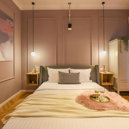 Modern Stay - Central Studios With Wall Projector Near Radisson Βουκουρέστι Εξωτερικό φωτογραφία