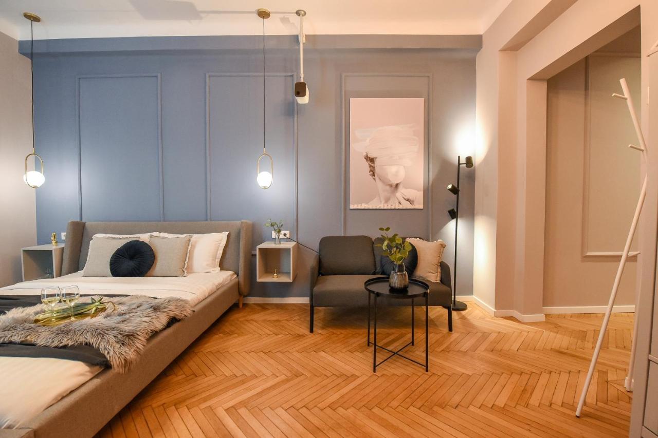 Modern Stay - Central Studios With Wall Projector Near Radisson Βουκουρέστι Εξωτερικό φωτογραφία
