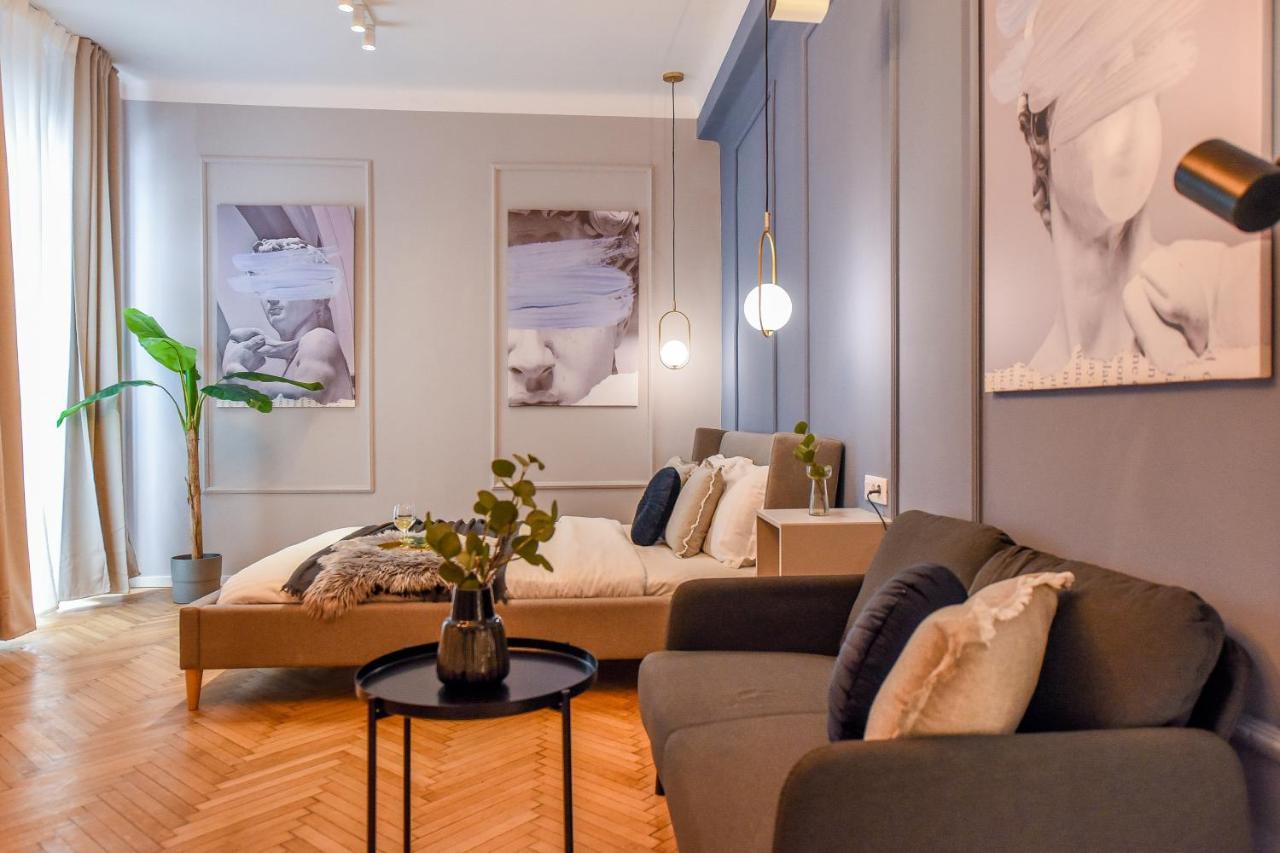 Modern Stay - Central Studios With Wall Projector Near Radisson Βουκουρέστι Εξωτερικό φωτογραφία