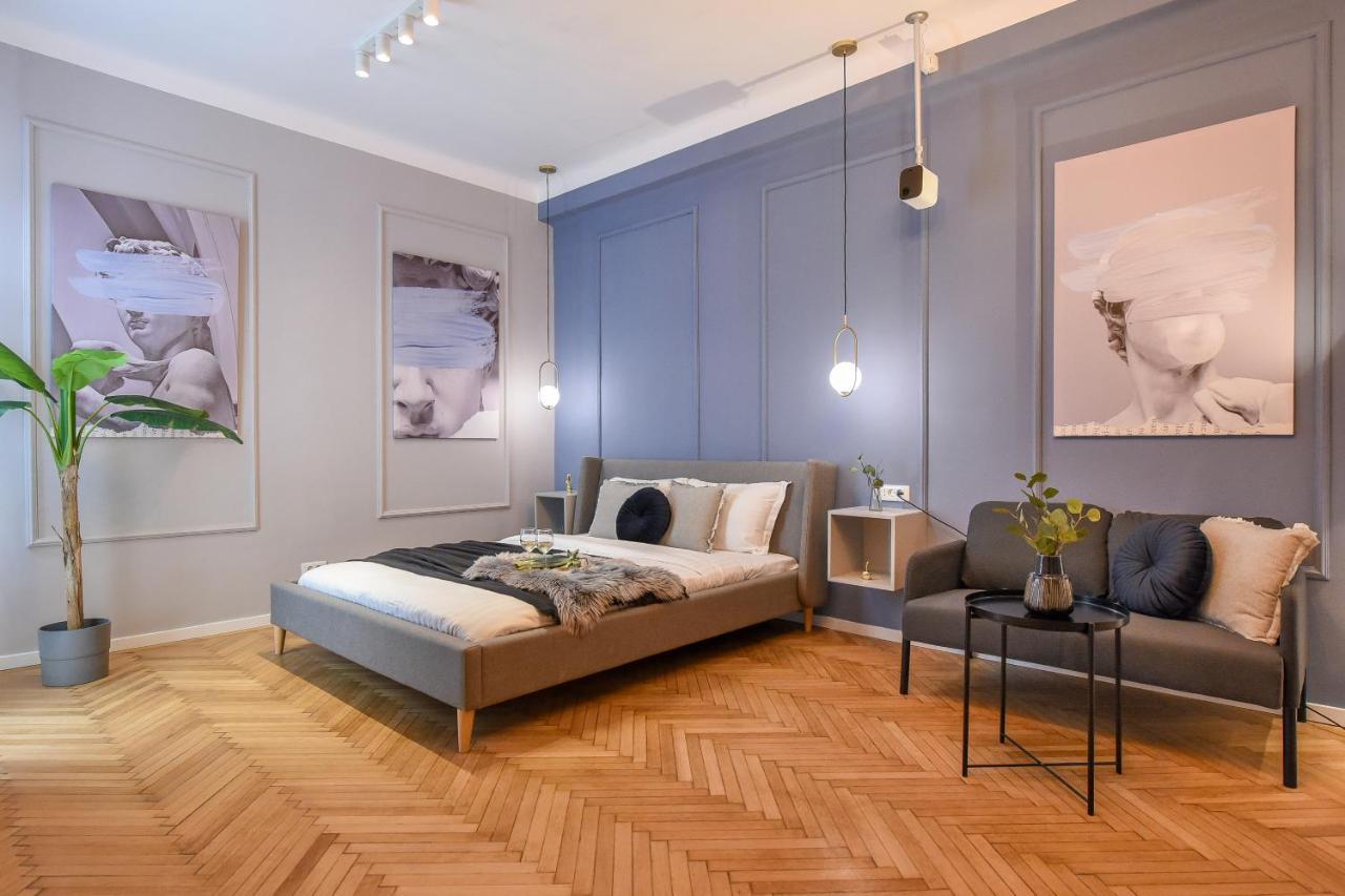 Modern Stay - Central Studios With Wall Projector Near Radisson Βουκουρέστι Εξωτερικό φωτογραφία
