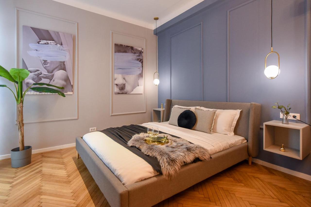 Modern Stay - Central Studios With Wall Projector Near Radisson Βουκουρέστι Εξωτερικό φωτογραφία